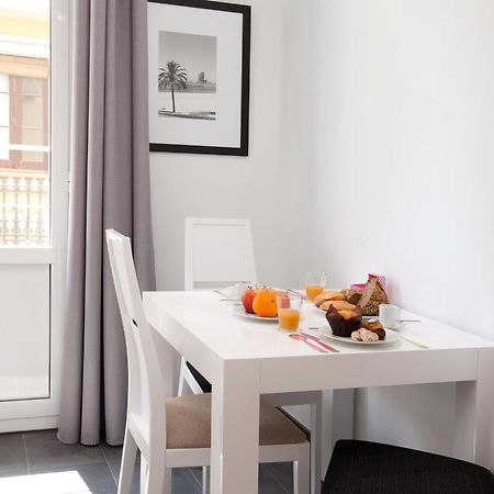 Barnapartments Basic Gracia Barcelona Room photo