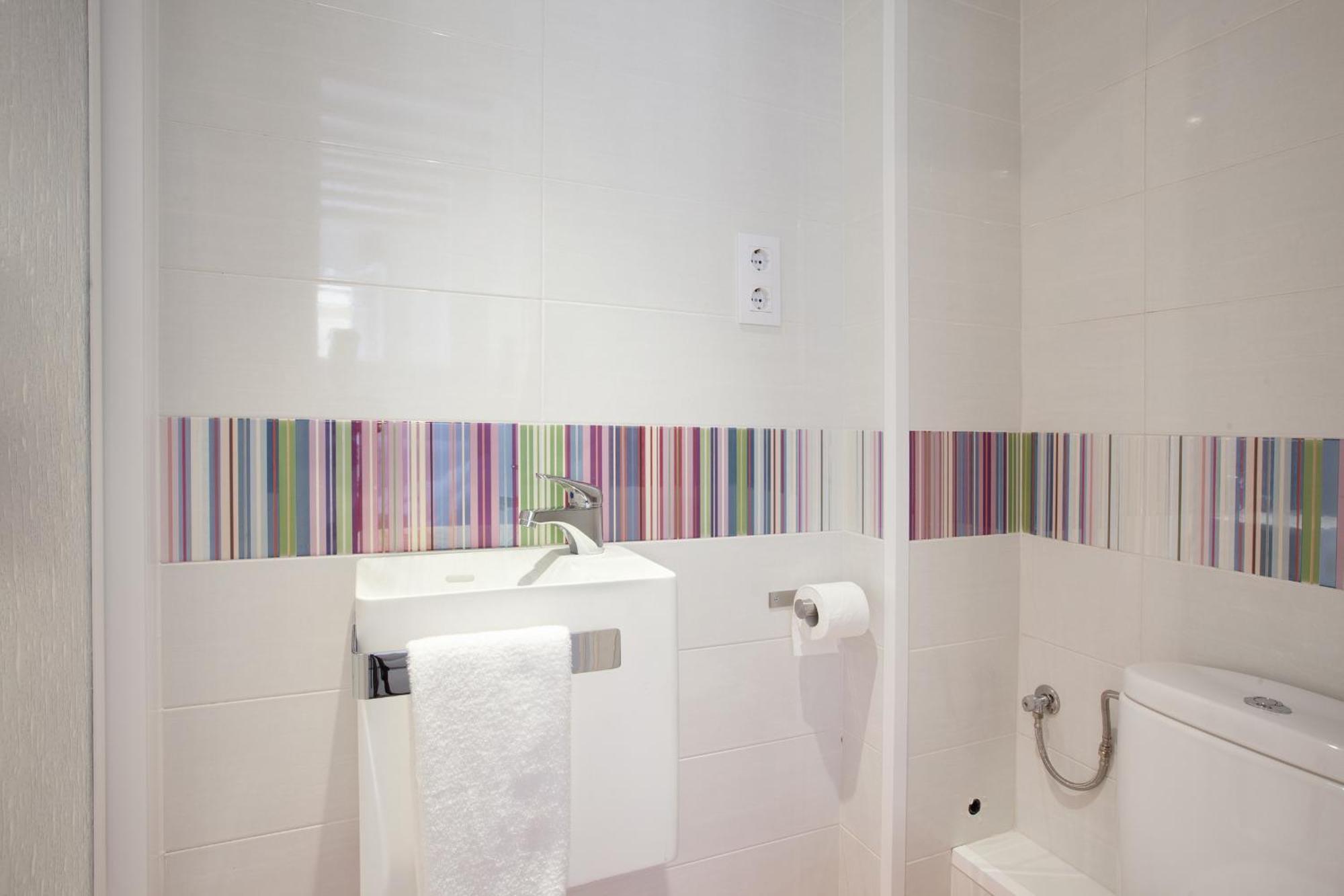 Barnapartments Basic Gracia Barcelona Room photo